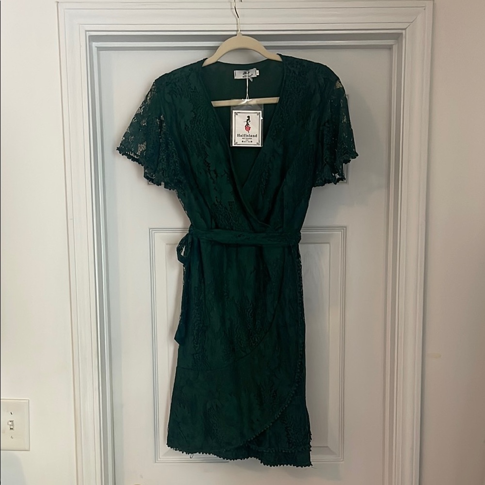 HalfIsland Emerald Green Lace Dress - NWT
